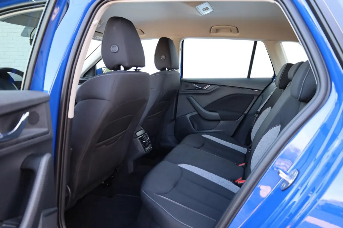 1.0 TSI 115pk Selection | Apple Carplay & Android Auto | Cruise Control | Climate Control | Parkeersensoren Achter