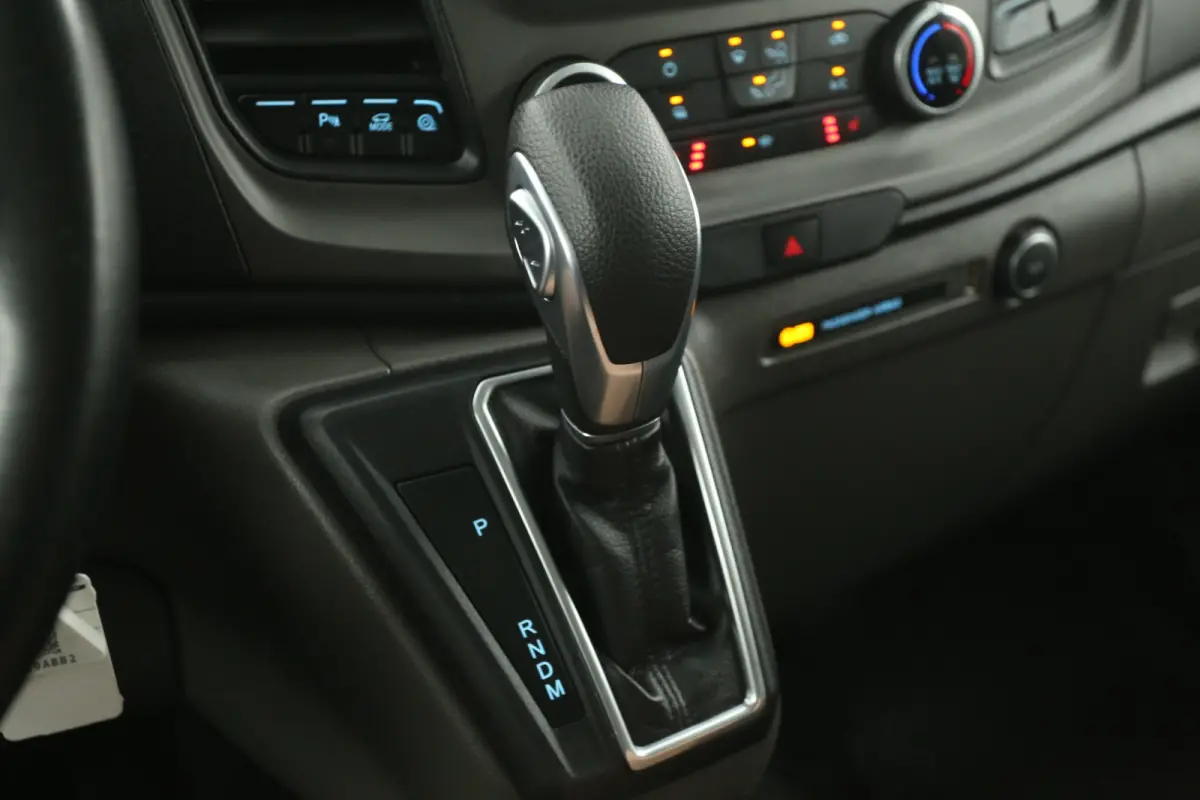 2.0 TDCI L2H2 | Automaat | Airco | Camera | 3 Zits | Cruise | Carplay | Parkeersens.