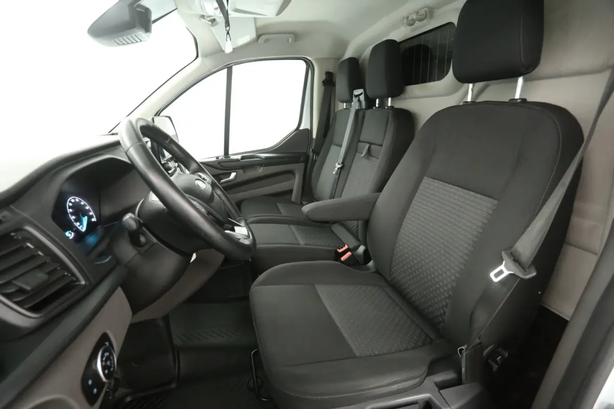 2.0 TDCI L2H2 | Automaat | Airco | Camera | 3 Zits | Cruise | Carplay | Parkeersens.