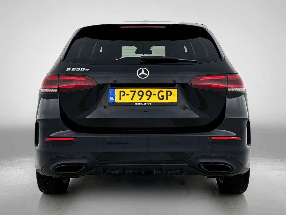 250 e Hybride Premium Design AMG line / 1/2 Leder / Stoelverwarming / Pdc+Camera / Navigatie / Apk 01-2028