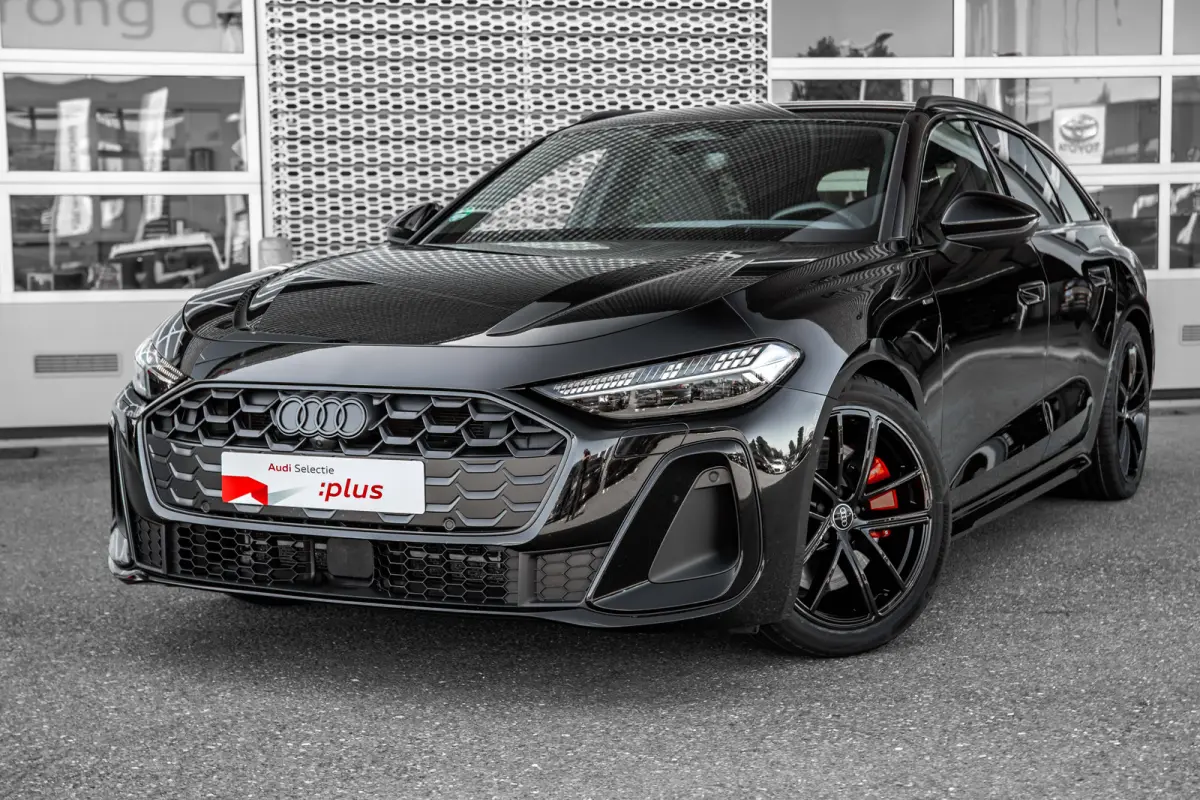 Avant 2.0 367pk quattro S edition Competition | Bang & Olufsen | Trekhaak | HUD | 360 Camera | | Audio installatie premium | Cruise control adaptief met Stop&Go en stuurhulp | Extra getint g