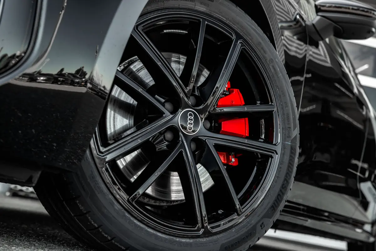 Avant 2.0 367pk quattro S edition Competition | Bang & Olufsen | Trekhaak | HUD | 360 Camera | | Audio installatie premium | Cruise control adaptief met Stop&Go en stuurhulp | Extra getint g
