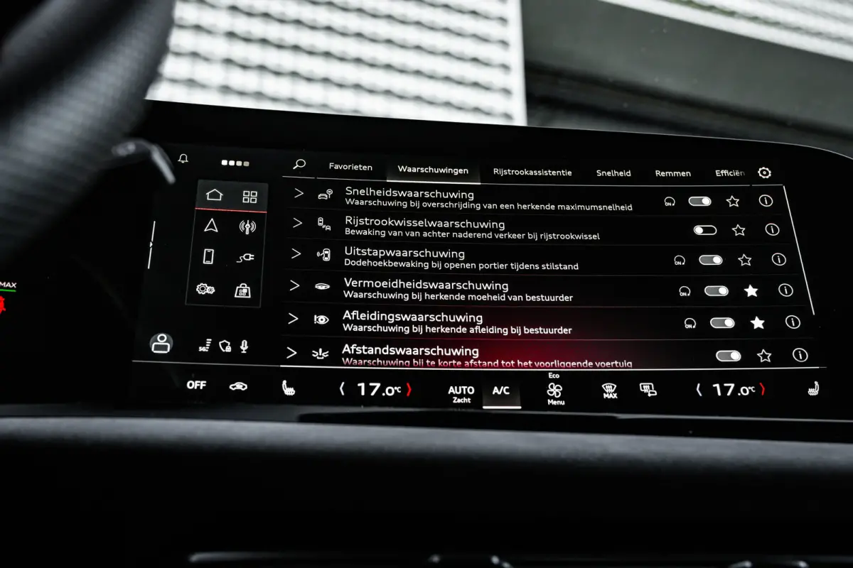 Avant 2.0 367pk quattro S edition Competition | Bang & Olufsen | Trekhaak | HUD | 360 Camera | | Audio installatie premium | Cruise control adaptief met Stop&Go en stuurhulp | Extra getint g