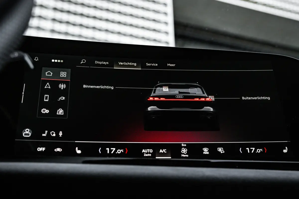 Avant 2.0 367pk quattro S edition Competition | Bang & Olufsen | Trekhaak | HUD | 360 Camera | | Audio installatie premium | Cruise control adaptief met Stop&Go en stuurhulp | Extra getint g