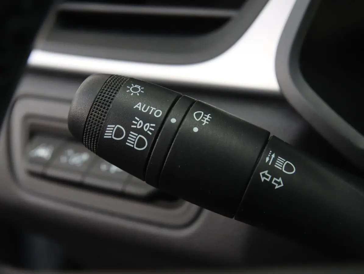 1.0 TCe 90 Zen | Trekhaak | Apple Carplay | All-seasonbanden