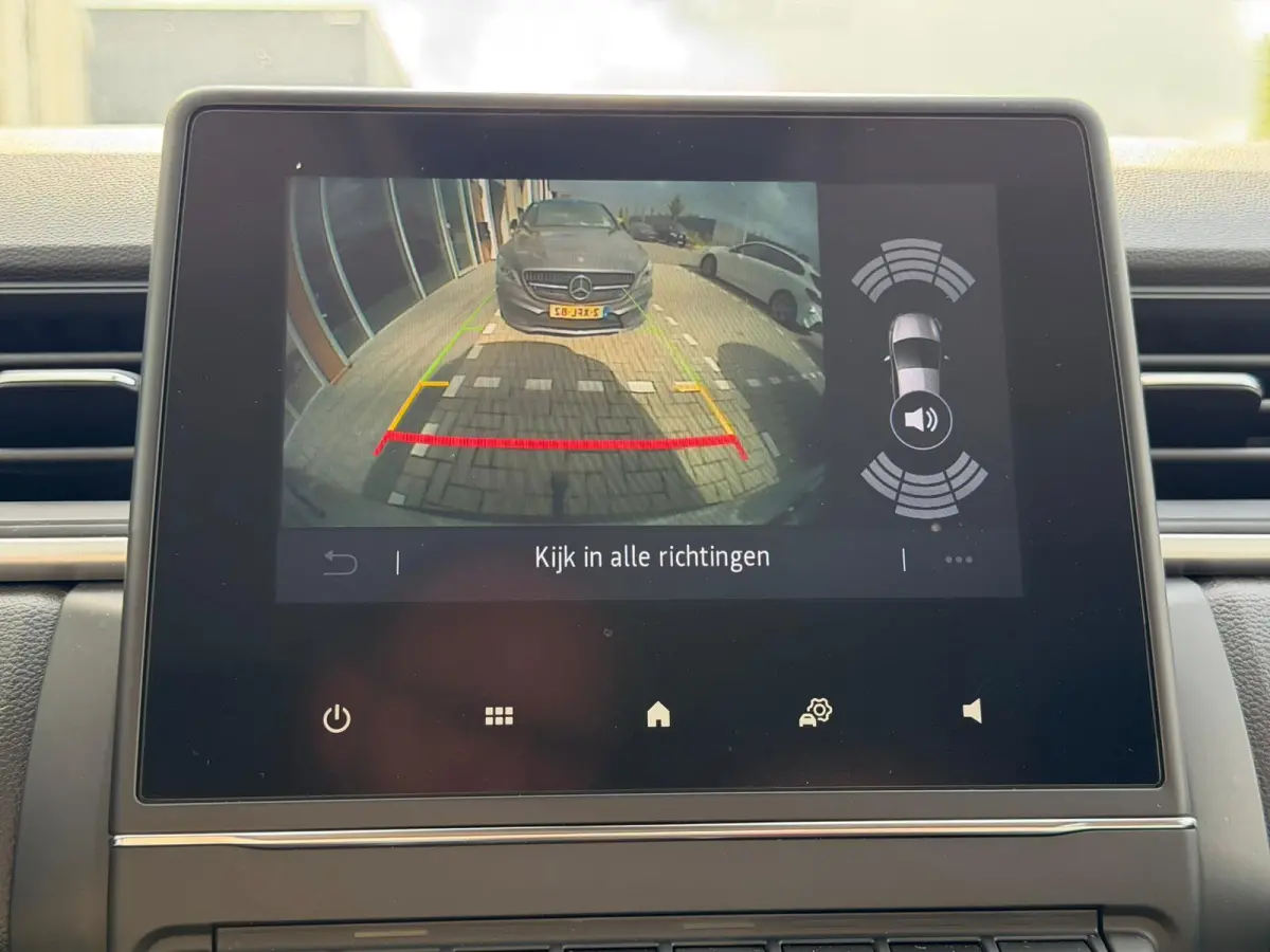 1.0 TCe 90 Zen | Trekhaak | Apple Carplay | All-seasonbanden