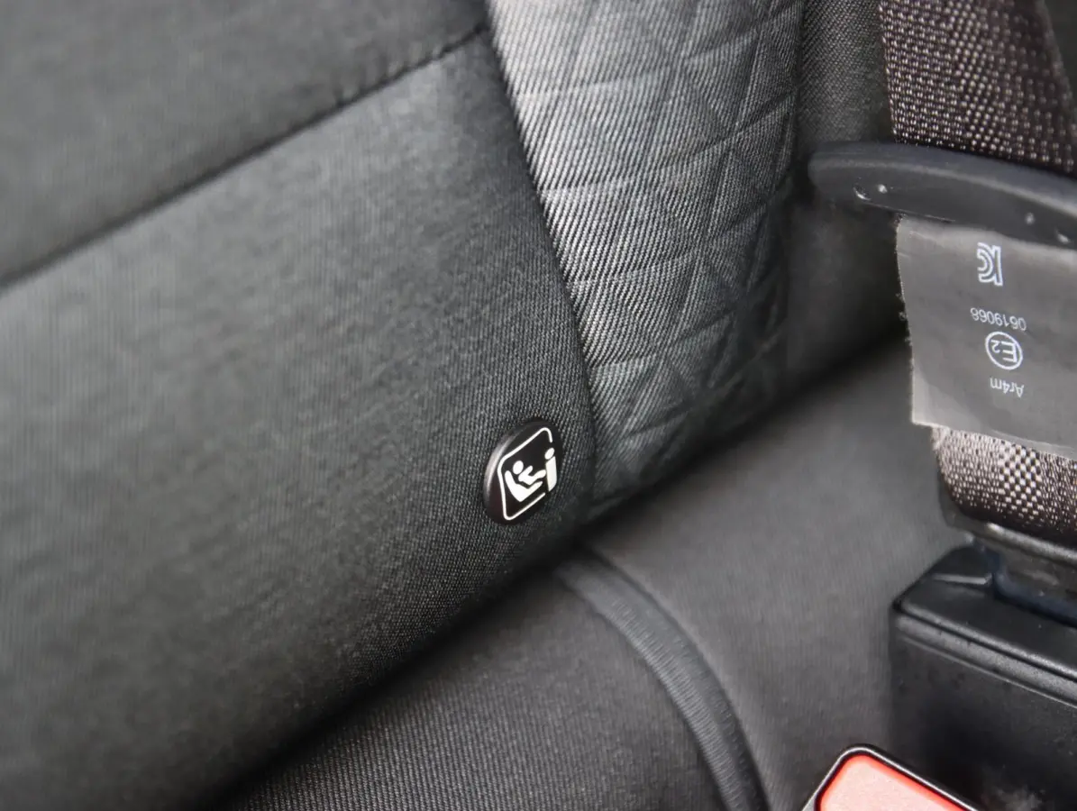 1.0 TCe 90 Zen | Trekhaak | Apple Carplay | All-seasonbanden
