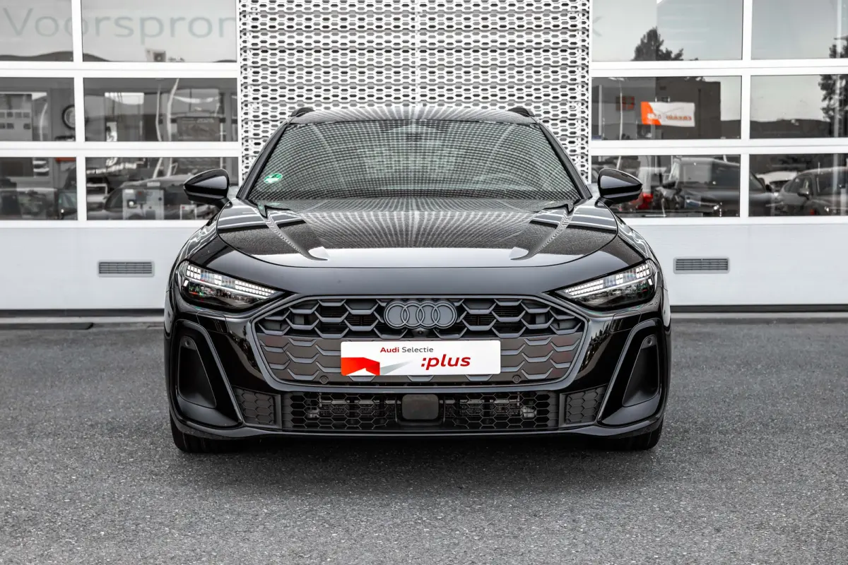 Avant 2.0 quattro S edition Competition | Bang & Olufsen | Trekhaak | HUD | 360 Camera | Memory | | Alarm klasse 1(startblokkering) | Apple Carplay/Android Auto|telefoonintegratie premium | 
