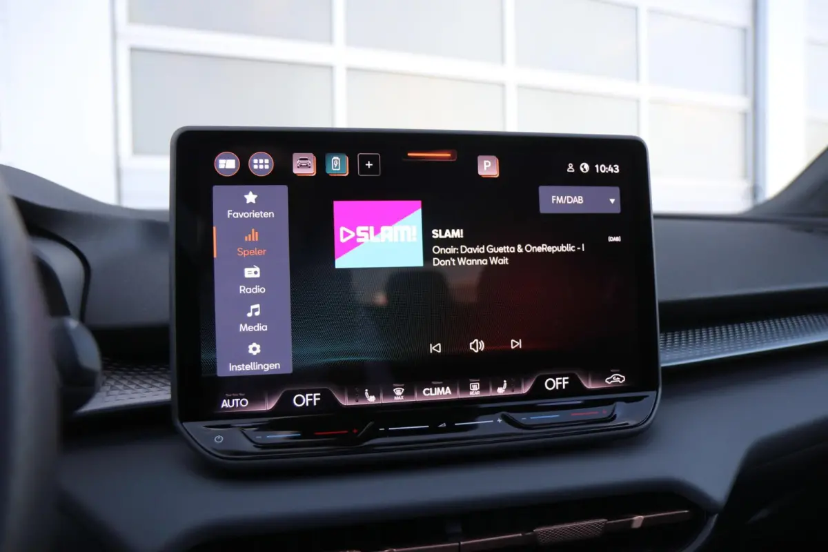1.5 TSI e-Hybrid 272pk VZ Performance | SoH 100% | Trekhaak | Panoramadak | Sennheiser | 360 Camera