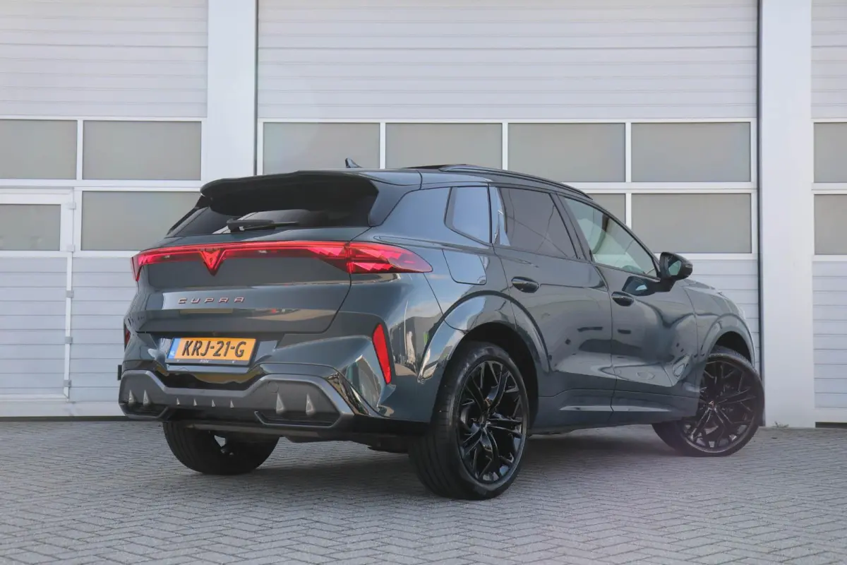 1.5 TSI e-Hybrid 272pk VZ Performance | SoH 100% | Trekhaak | Panoramadak | Sennheiser | 360 Camera