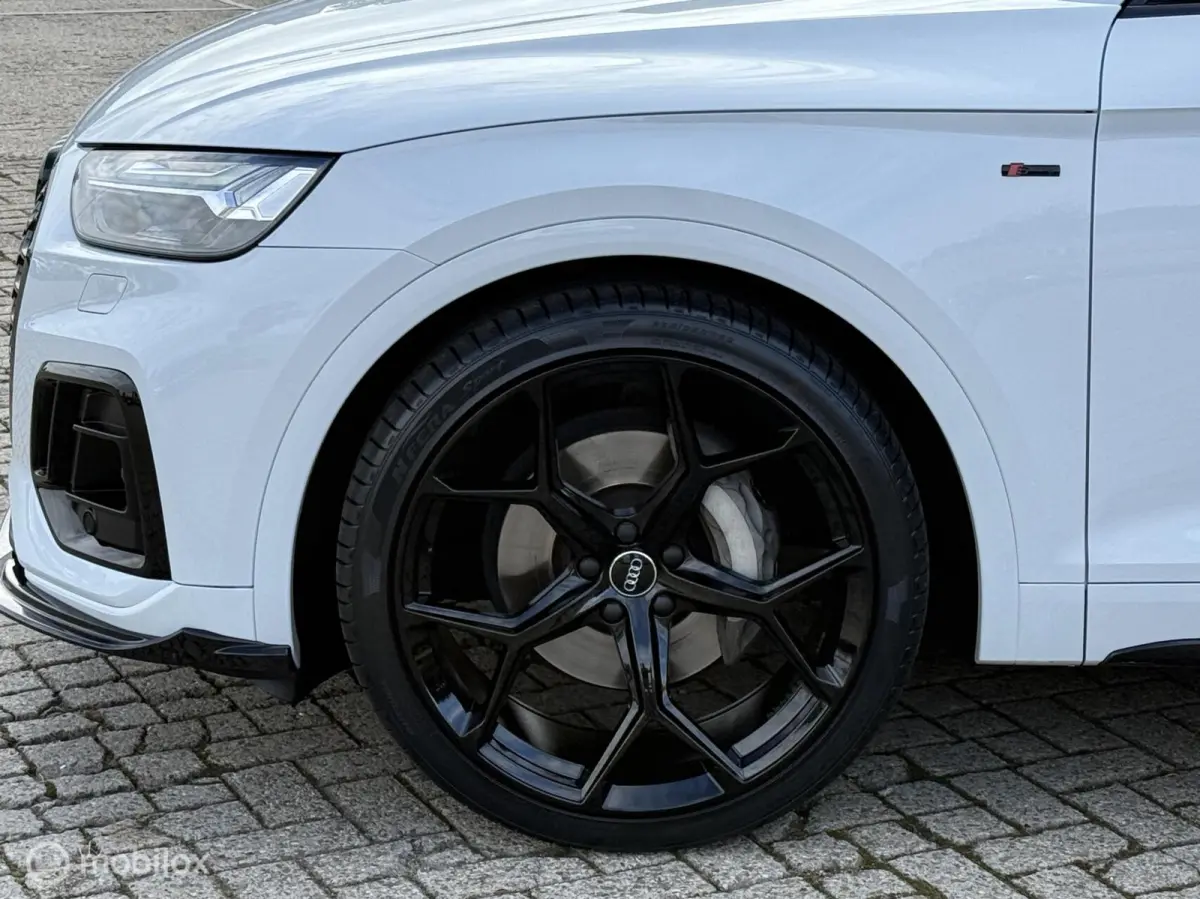 50 TFSI e S-Line SQ5 | 22 INCH | PANODAK