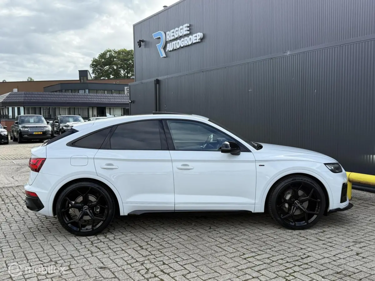 50 TFSI e S-Line SQ5 | 22 INCH | PANODAK