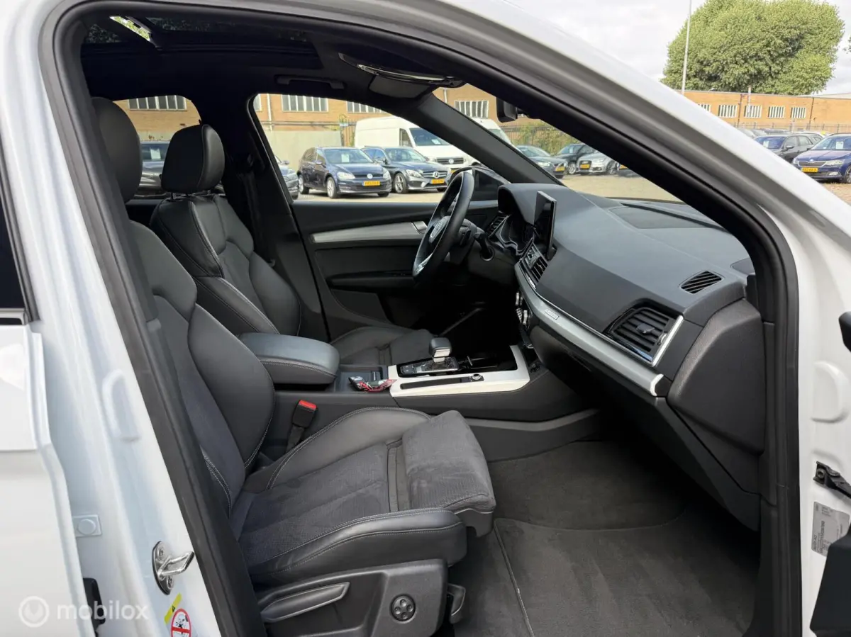 50 TFSI e S-Line SQ5 | 22 INCH | PANODAK