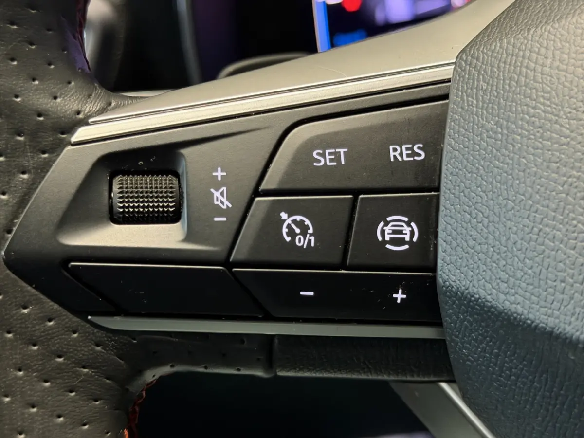 1.4 TSI eHybrid PHEV FR Business Intense|Full Link|Camera|Keyless|Stuur/Stoelverwarming