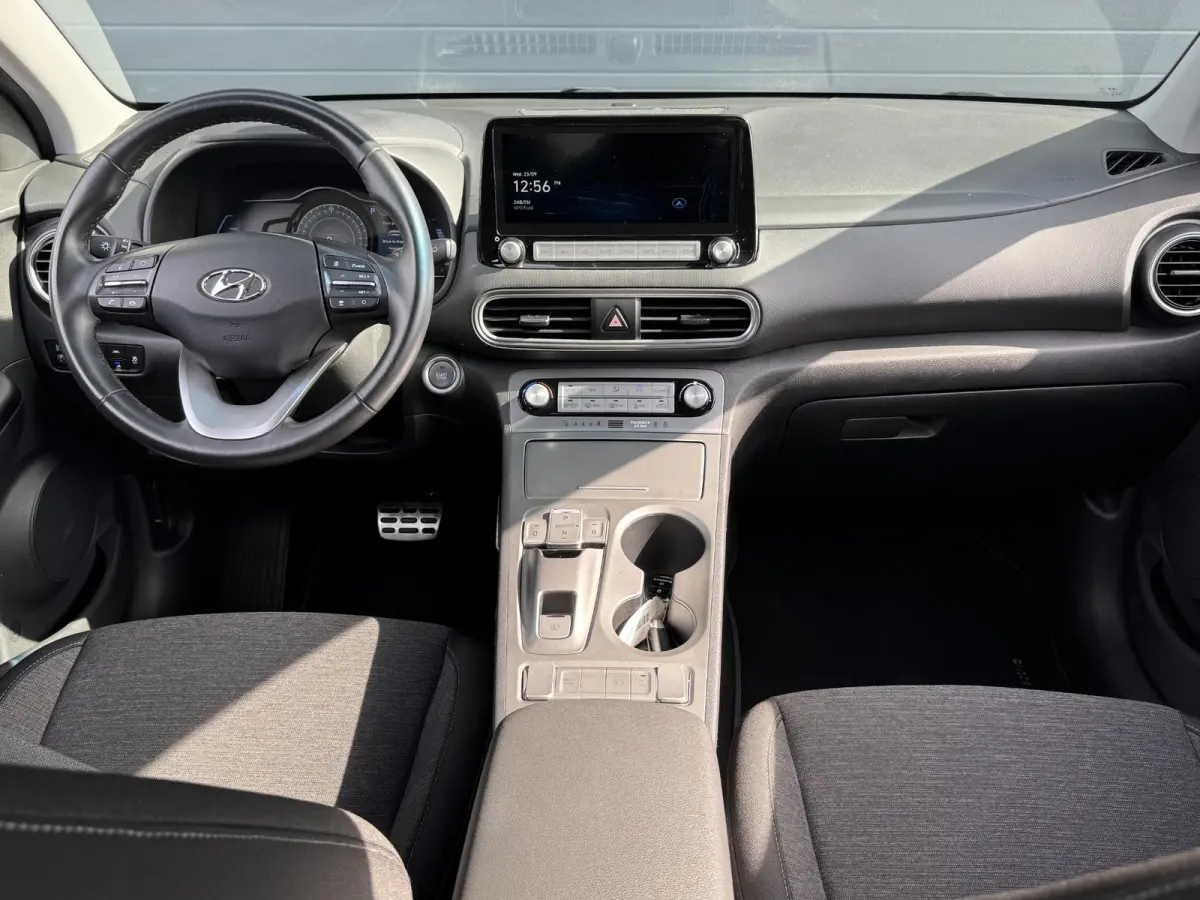 EV COMFORT 64 kWh (100% SOH) I AUTOMAAT I P-CAMERA I APPLE CARPLAY I CRUISE CONTROL
