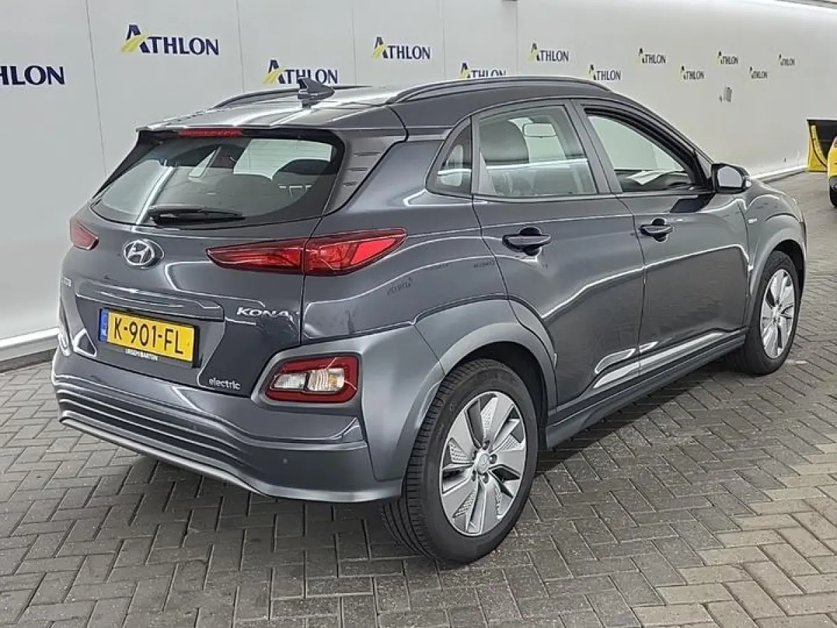 EV COMFORT 64 kWh (100% SOH) I AUTOMAAT I P-CAMERA I APPLE CARPLAY I CRUISE CONTROL