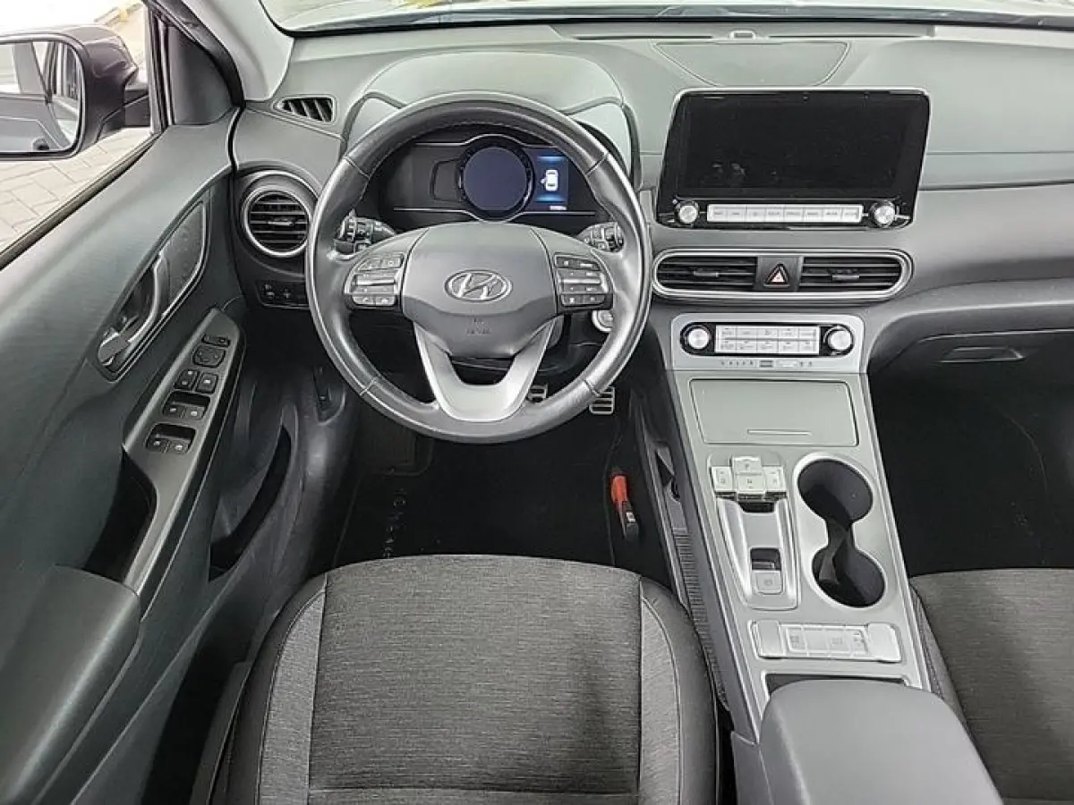 EV COMFORT 64 kWh (100% SOH) I AUTOMAAT I P-CAMERA I APPLE CARPLAY I CRUISE CONTROL