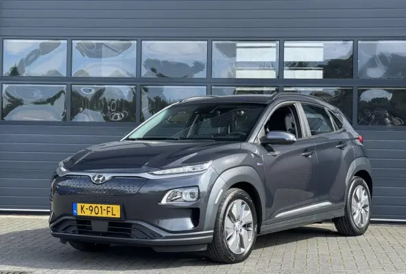 EV COMFORT 64 kWh (100% SOH) I AUTOMAAT I P-CAMERA I APPLE CARPLAY I CRUISE CONTROL