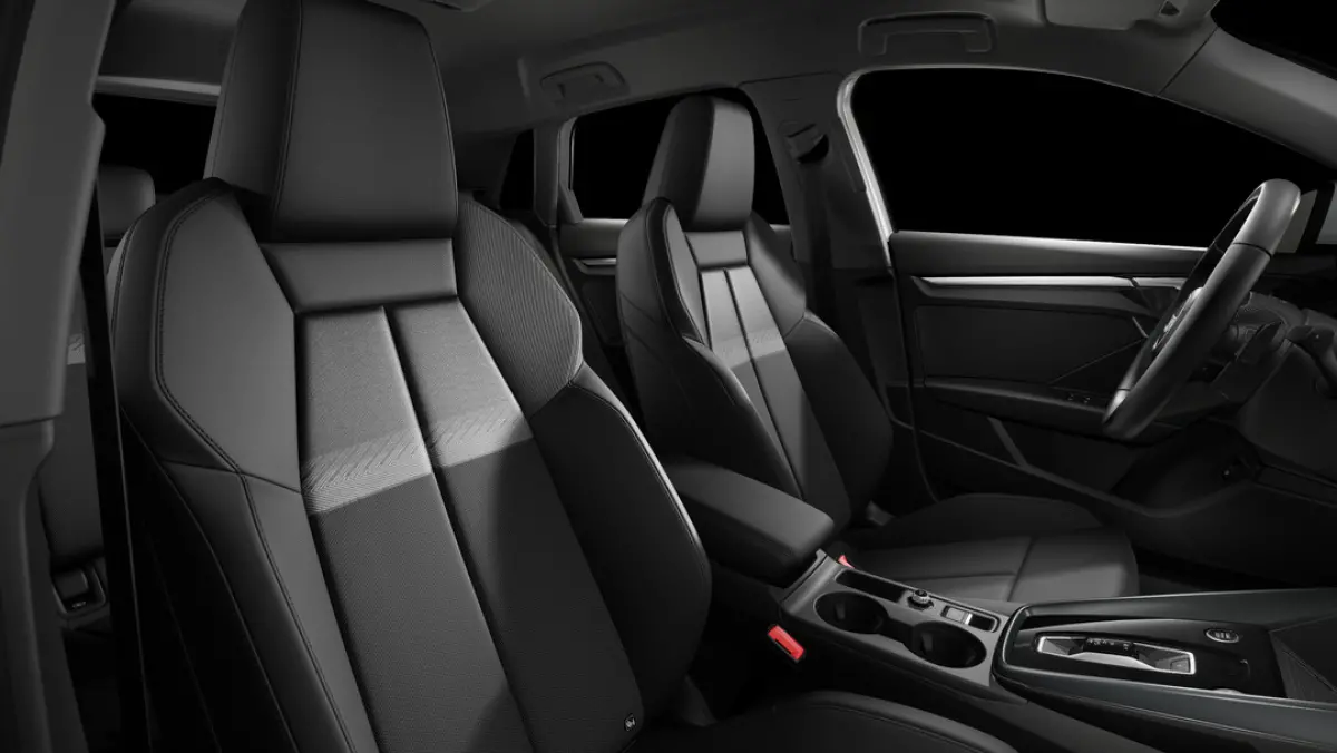 40 TFSI e Hybrid Advanced Edition | Automaat | Sportstoelen | Stoelverwarming | Apple Carplay | Android Auto | Optiek Zwart |