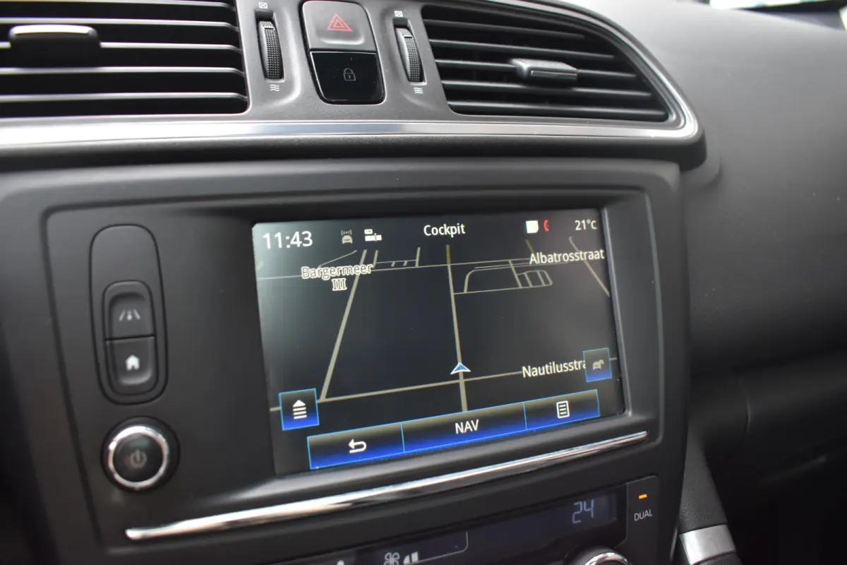 1.2 TCe BOSE 18"'LMV NAVI PANODAK LED NAVI