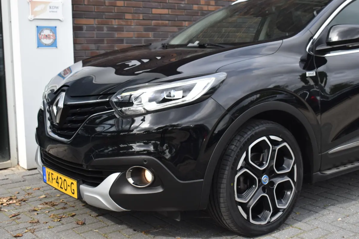 1.2 TCe BOSE 18"'LMV NAVI PANODAK LED NAVI