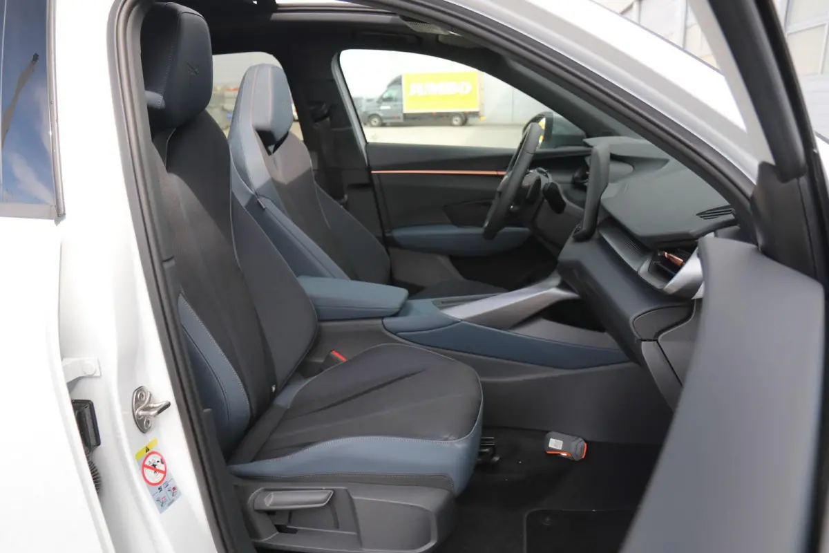1.5 TSI 204pk e-Hybrid | Trekhaak | Panoramadak | Stoelverwarming | Achteruitrijcamera | Full Link