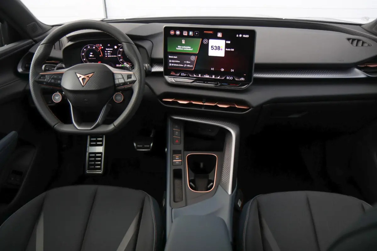 1.5 TSI 204pk e-Hybrid | Trekhaak | Panoramadak | Stoelverwarming | Achteruitrijcamera | Full Link