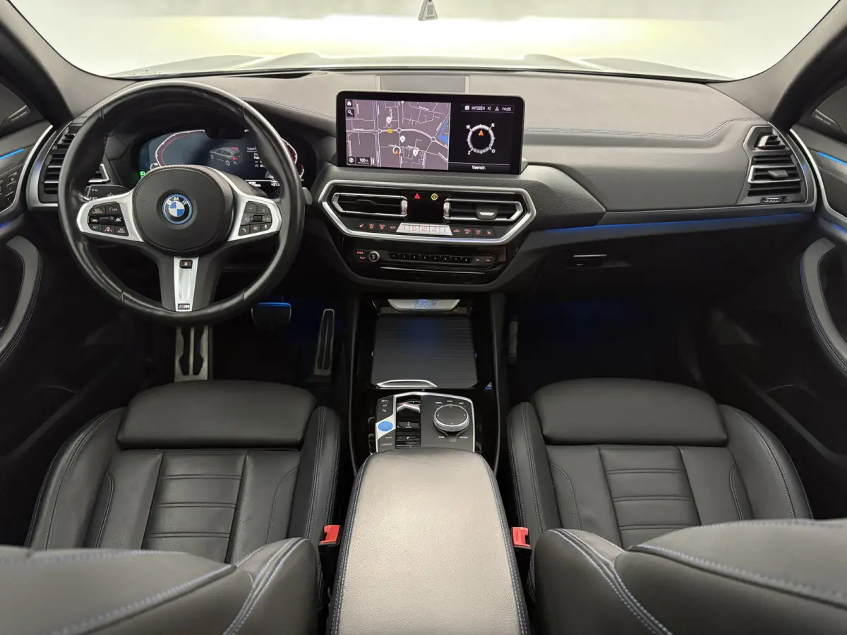 High Executive 80 kWh M-Sport | Snelladen | SOH 93% | H/K | Pano | 360° | Virtual | HuD | Memory | Sfeer