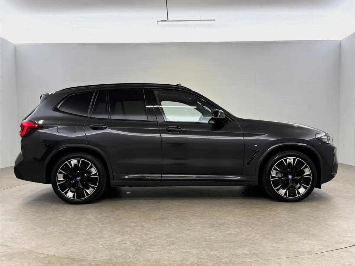 High Executive 80 kWh M-Sport | Snelladen | SOH 93% | H/K | Pano | 360° | Virtual | HuD | Memory | Sfeer