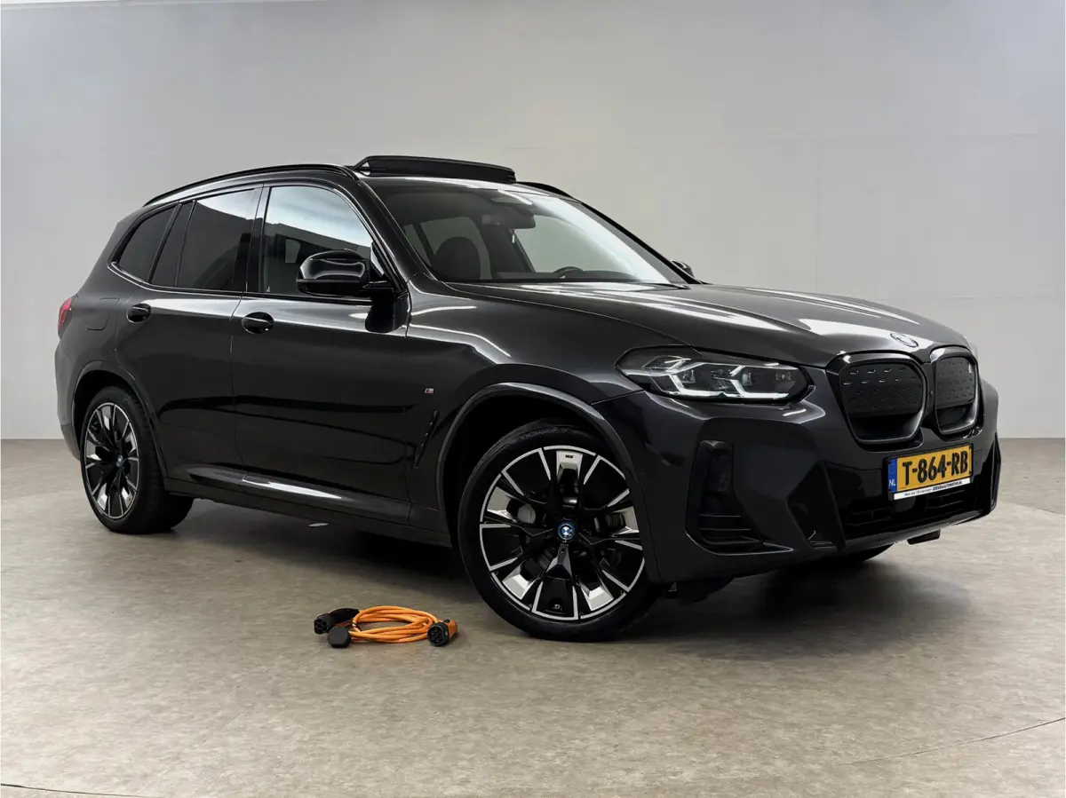 High Executive 80 kWh M-Sport | Snelladen | SOH 93% | H/K | Pano | 360° | Virtual | HuD | Memory | Sfeer