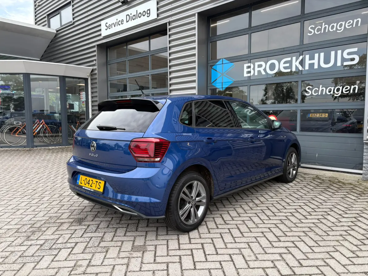 1.0 TSI 95 pk R-Line Edition 7-DSG | Achteruitrijcamera | Cruise control adaptief | Getint glas |