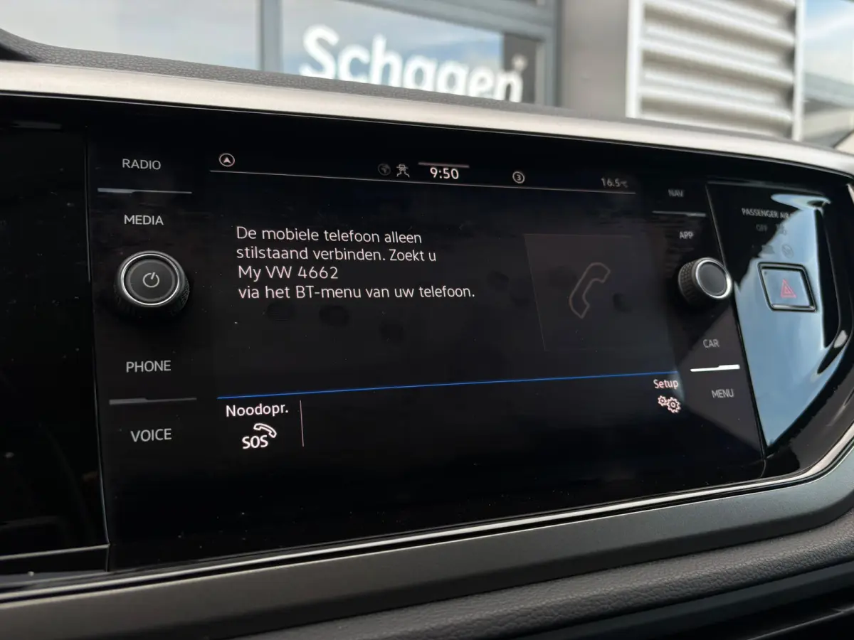 1.0 TSI 95 pk R-Line Edition 7-DSG | Achteruitrijcamera | Cruise control adaptief | Getint glas |