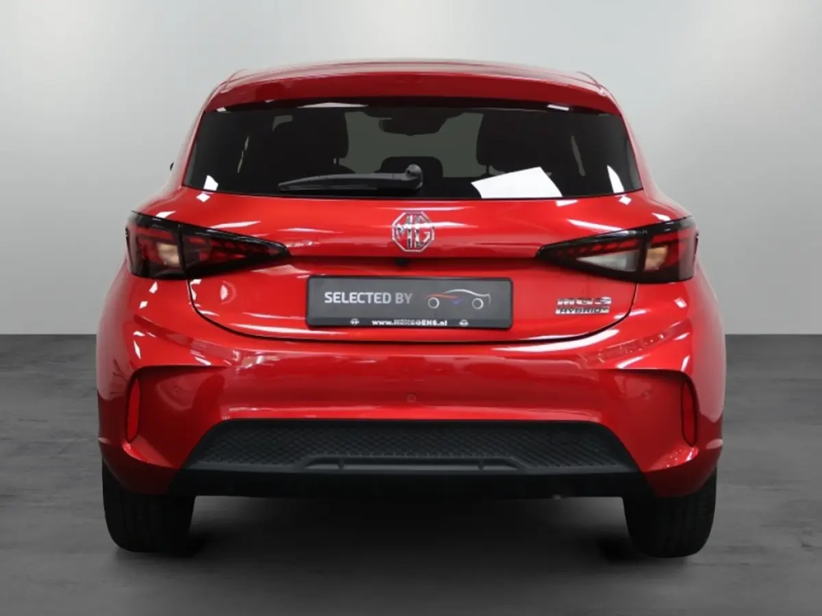 1.5 Hybrid+ Luxury