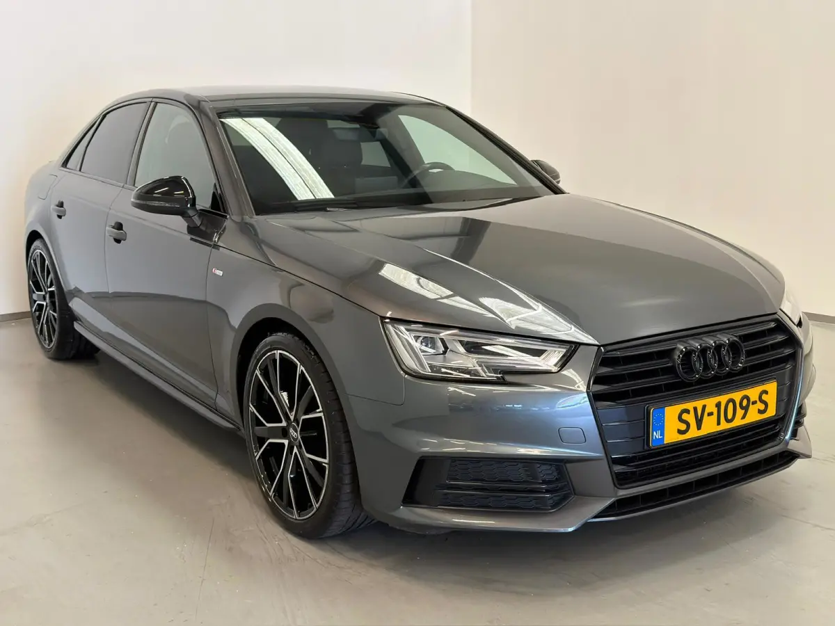 1.4 TFSI Sport S-Line Black Edition / NL-auto / Sfeerverlichting