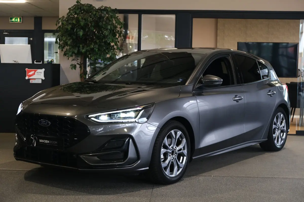 Ford Focus 2024 Benzine Automatisch leasen