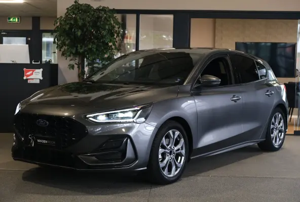 1.0 EcoBoost Hybrid ST Line X 155pk Navi Cam Led Nieuw Model