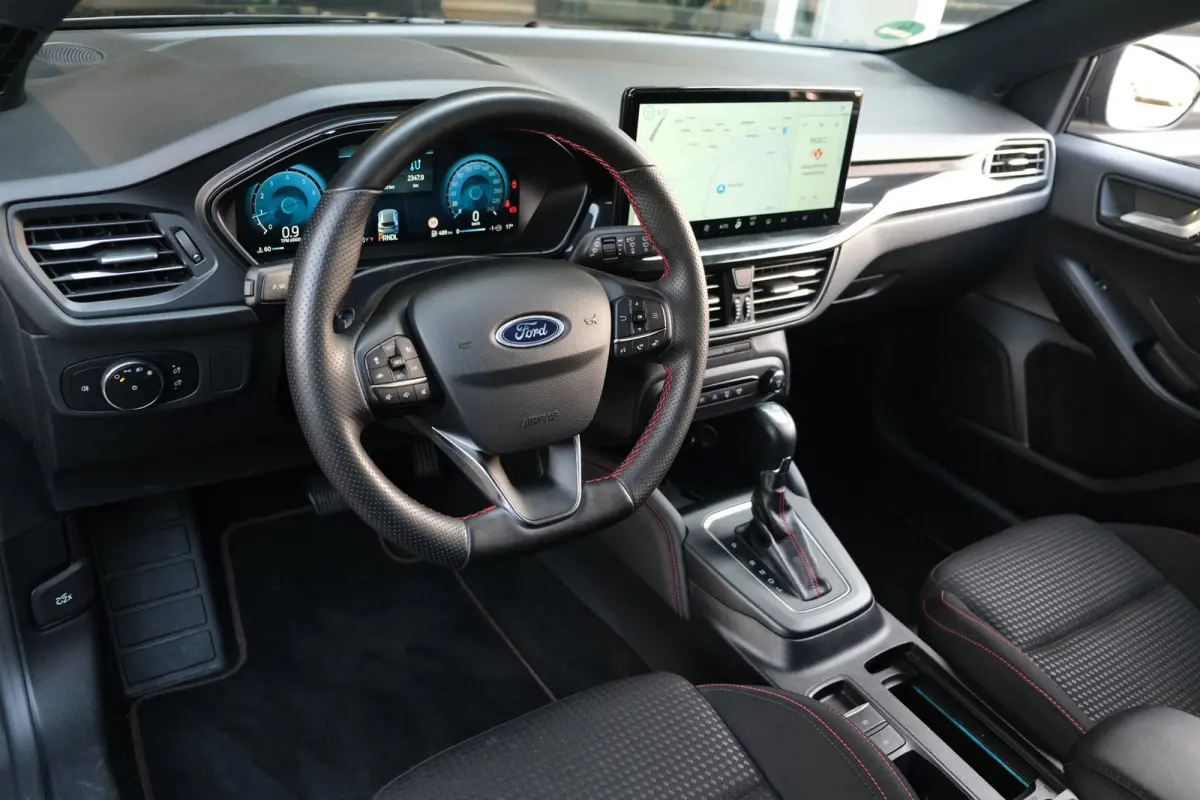 1.0 EcoBoost Hybrid ST Line X 155pk Navi Cam Led Nieuw Model