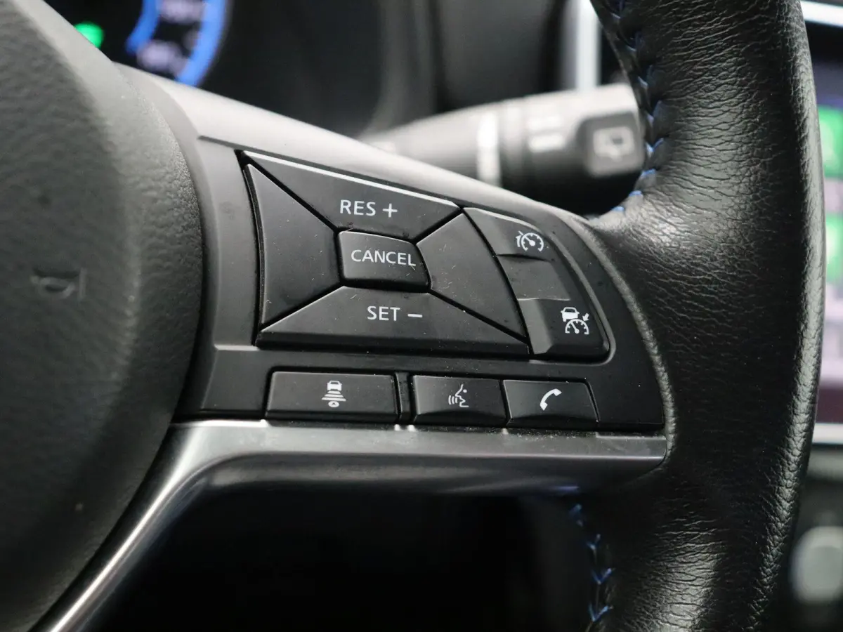 e+ N-Connecta 62 kWh | 91% SOH | Stoelverwarming voor en achter | Apple carplay/android auto | Ronomzichtcamera | Climate control | dode hoek detectie |