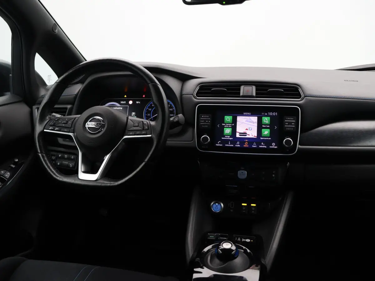 e+ N-Connecta 62 kWh | 91% SOH | Stoelverwarming voor en achter | Apple carplay/android auto | Ronomzichtcamera | Climate control | dode hoek detectie |