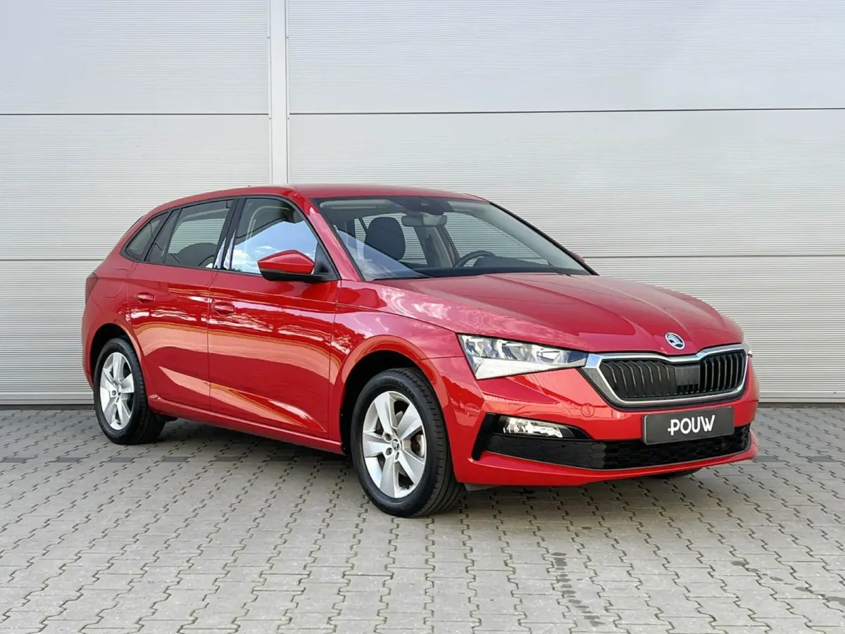 1.0 TSI 110pk Ambition | Smartlink | Trekhaak | Parkpilot Achter