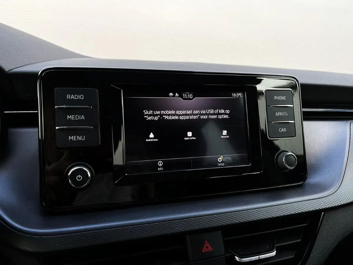 1.0 TSI 110pk Ambition | Smartlink | Trekhaak | Parkpilot Achter