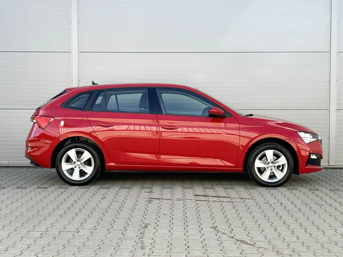 1.0 TSI 110pk Ambition | Smartlink | Trekhaak | Parkpilot Achter