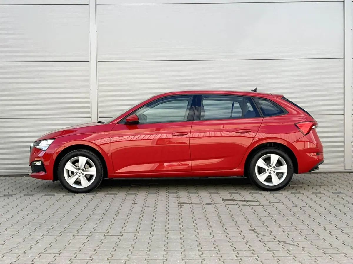 1.0 TSI 110pk Ambition | Smartlink | Trekhaak | Parkpilot Achter