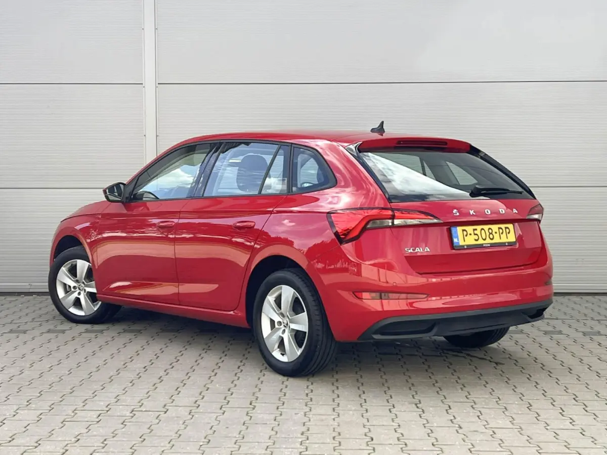 1.0 TSI 110pk Ambition | Smartlink | Trekhaak | Parkpilot Achter