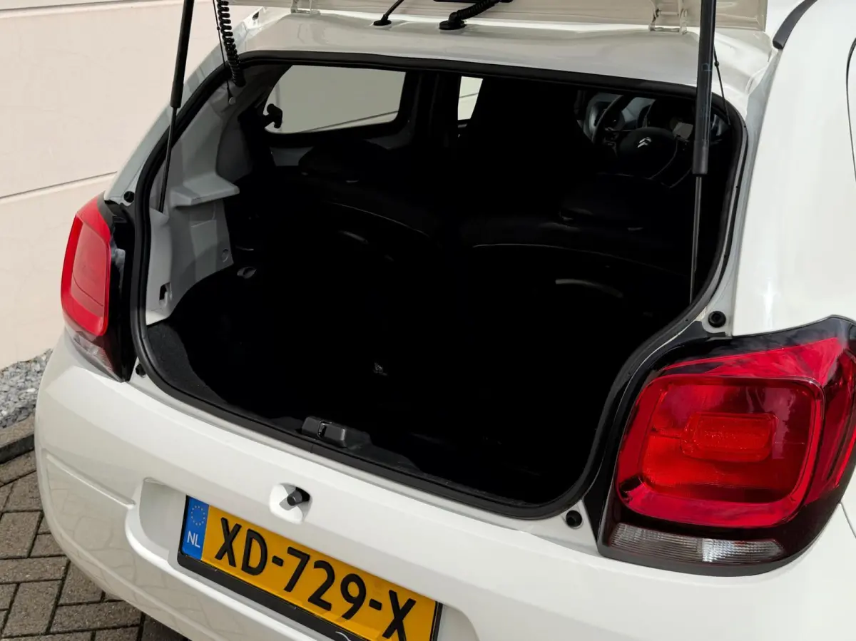 1.0 VTi 5 deurs/ Airco/ Bluetooth/ 2e eig/NL auto