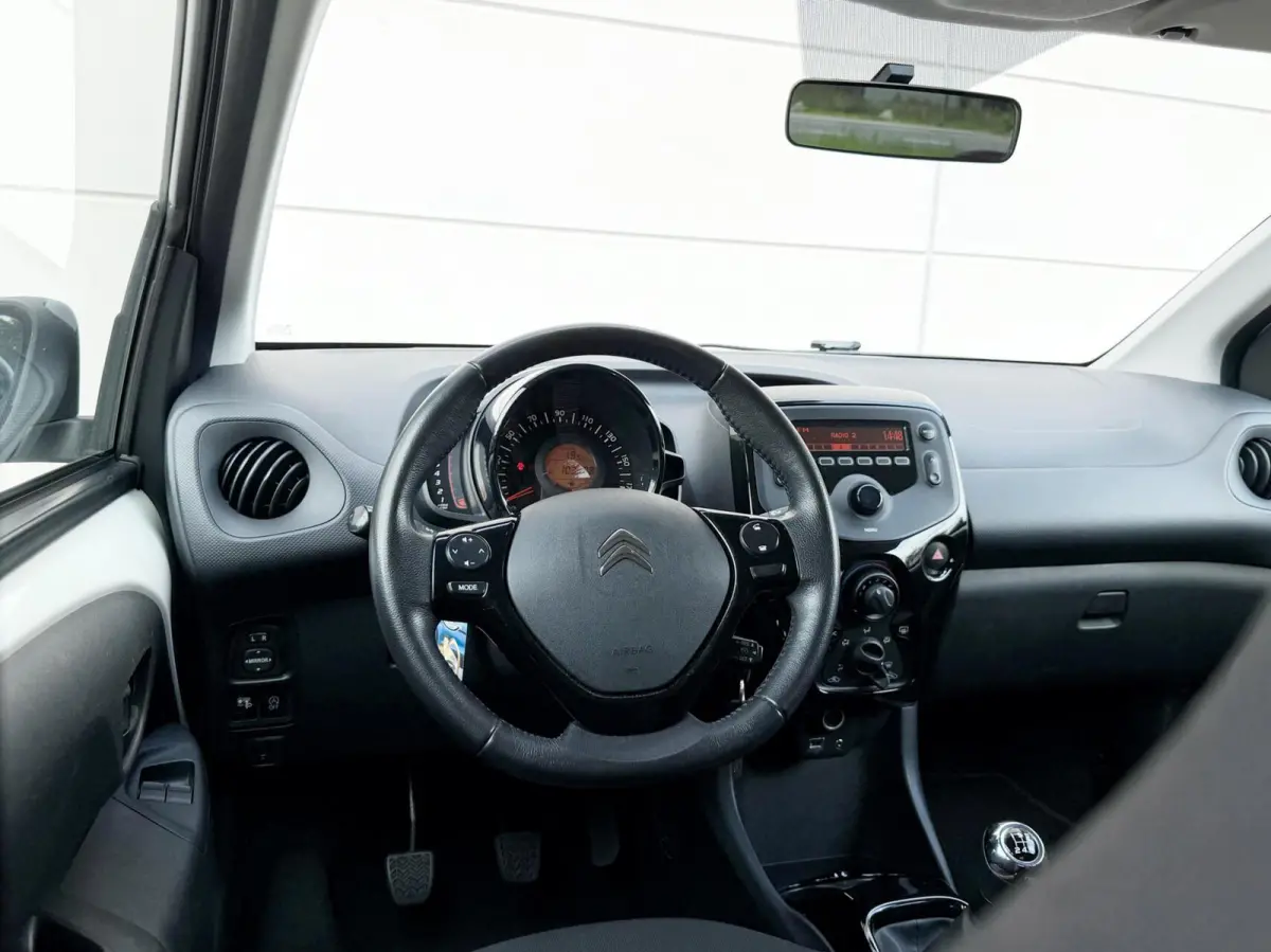 1.0 VTi 5 deurs/ Airco/ Bluetooth/ 2e eig/NL auto
