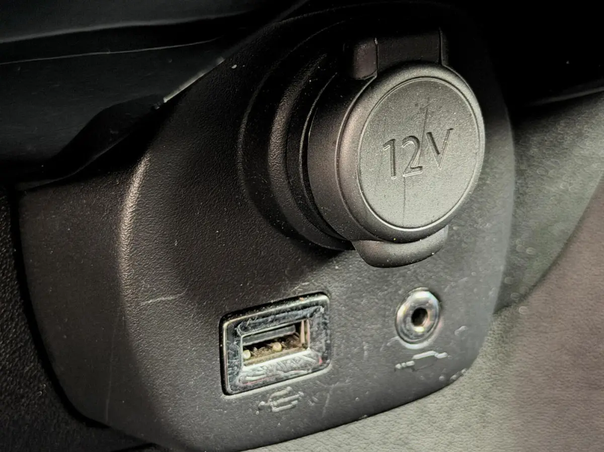 1.0 VTi 5 deurs/ Airco/ Bluetooth/ 2e eig/NL auto