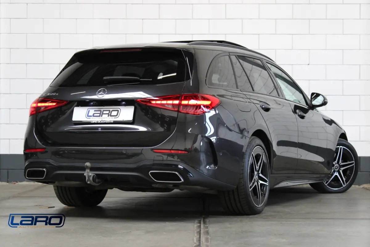 300 e AMG Line | Pano Memory Trekhaak Digital light 360 cam ACC Sfeer CarPlay