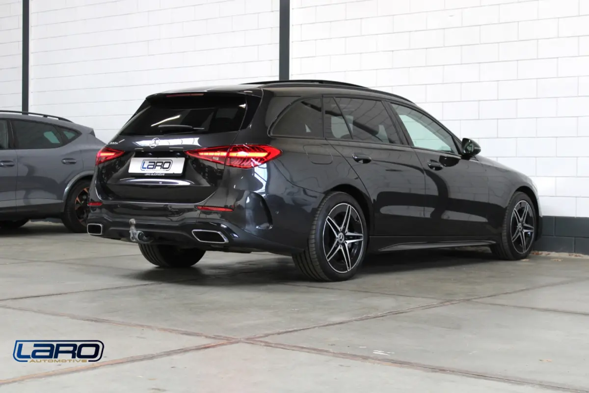 300 e AMG Line | Pano Memory Trekhaak Digital light 360 cam ACC Sfeer CarPlay