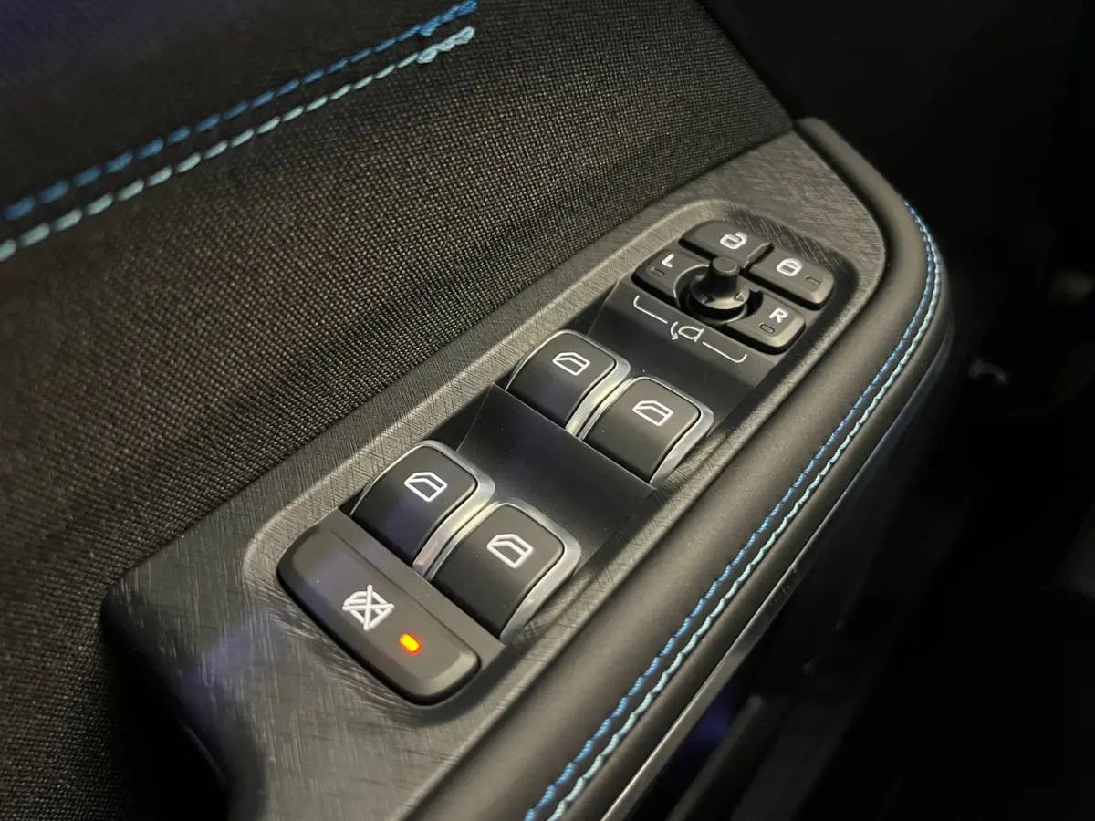 1.5 | 360 Camera | Stuur+Stoelverwarming | Panoramadak | Apple Carplay/Android Auto |